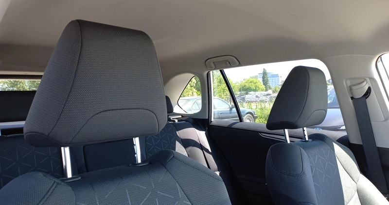 Toyota RAV4 cena 159900 przebieg: 9697, rok produkcji 2022 z Lubień Kujawski małe 92